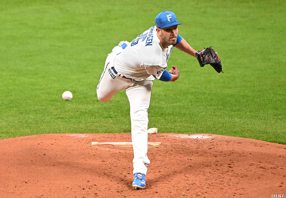 先発のバーヘイゲン投手03