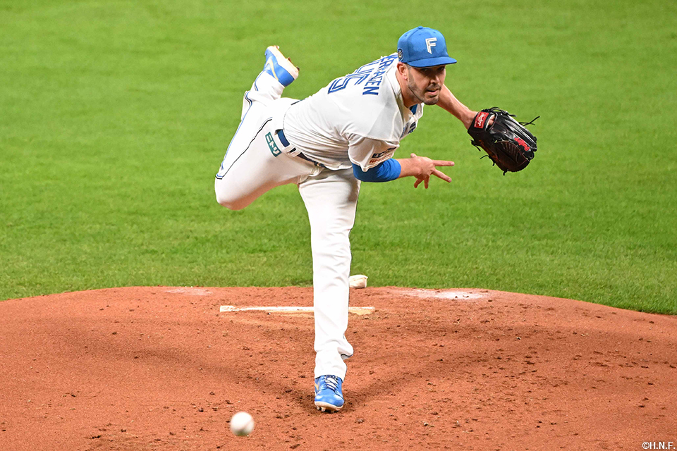 先発のバーヘイゲン投手04