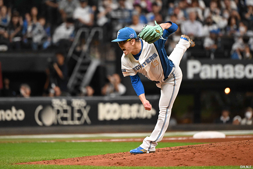 8回、三番手の生田目投手