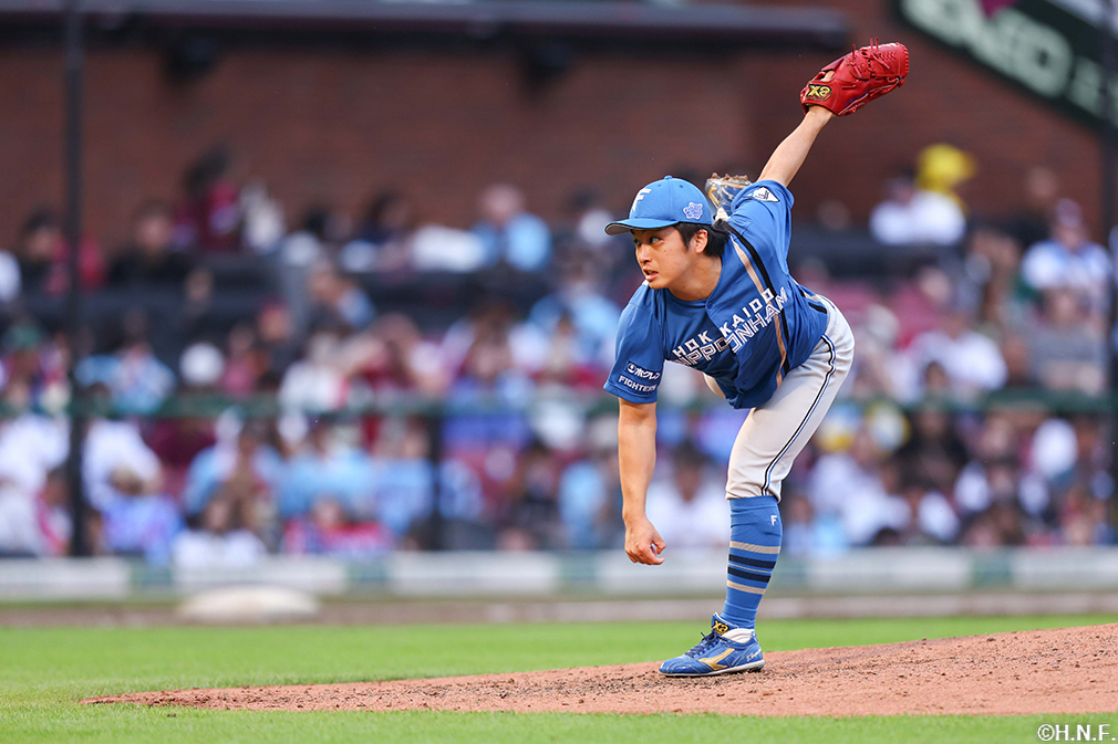 7回、三番手の山本拓投手