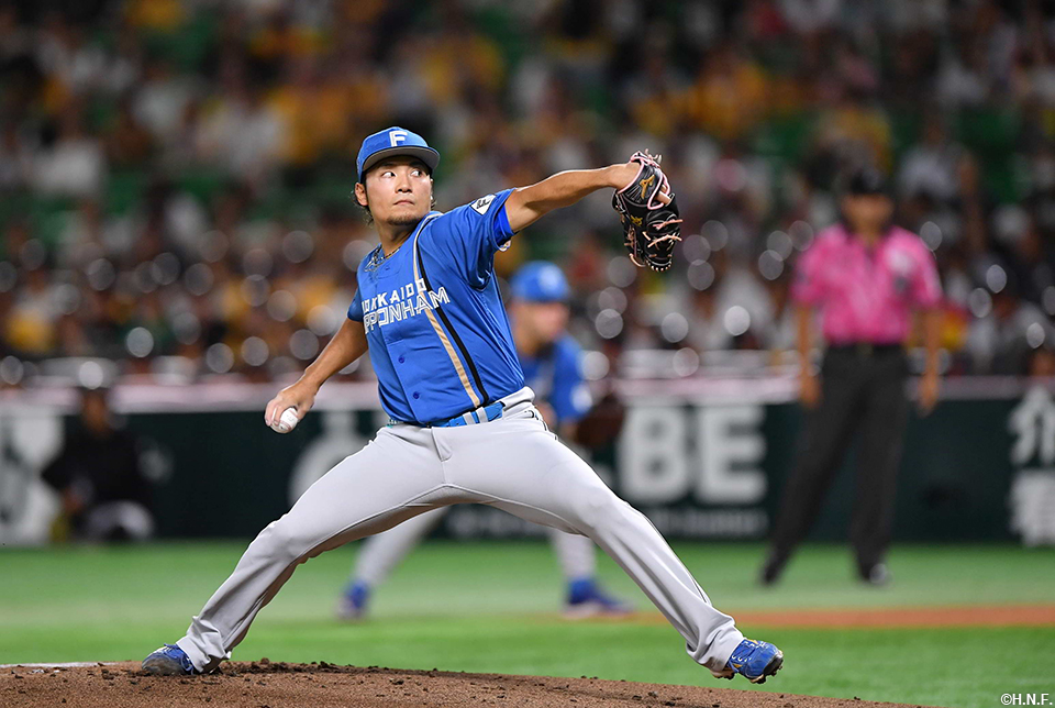 先発の伊藤投手01