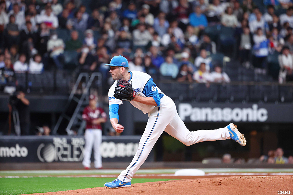 先発のバーヘイゲン投手01