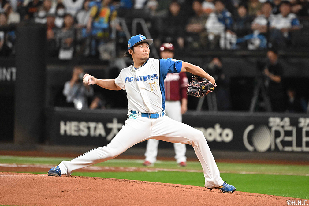 先発の伊藤投手04