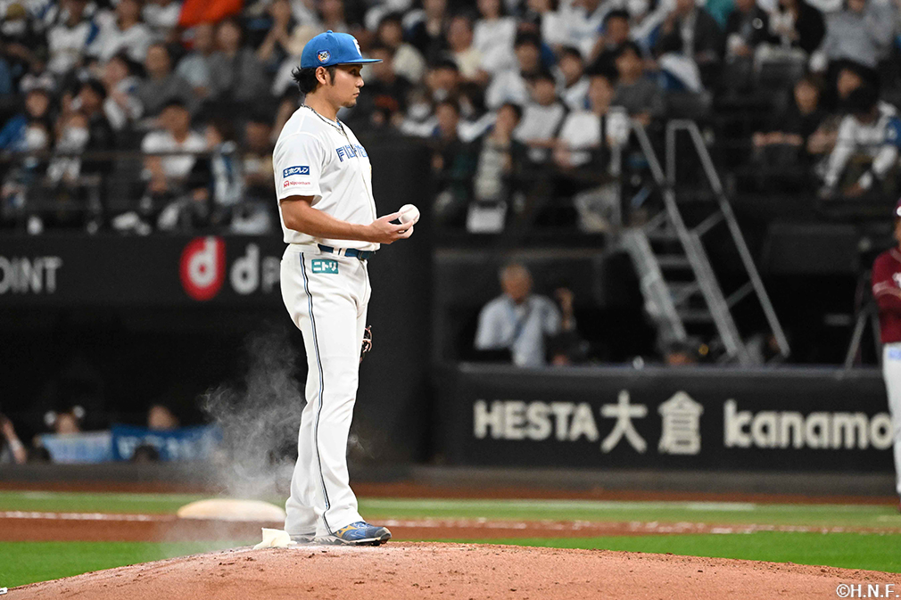 先発の伊藤投手06