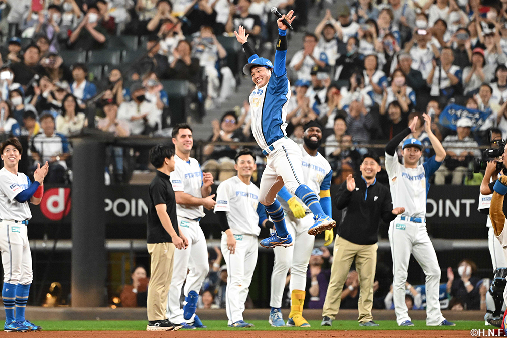 勝利の一丁締め