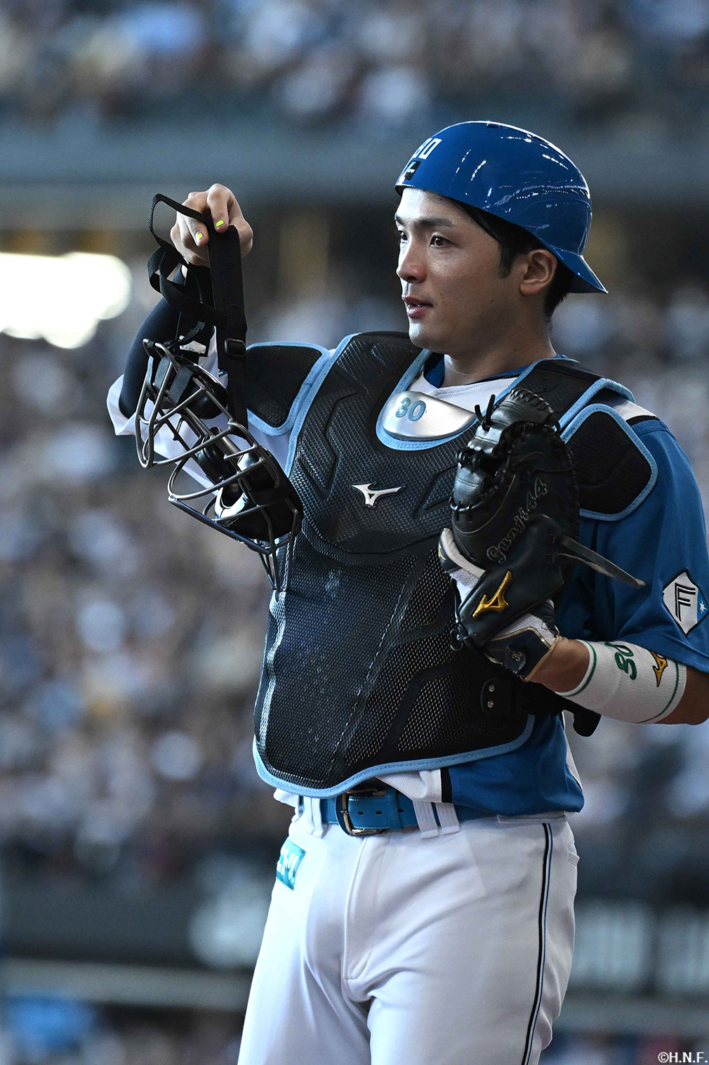 試合前、スタメンマスクの郡司選手02