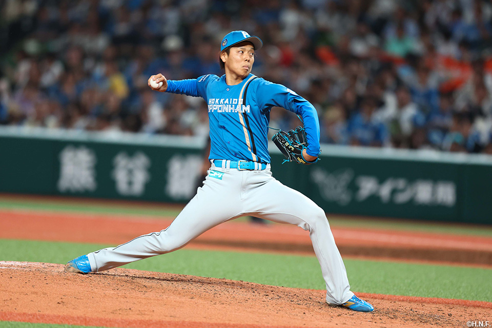 7回、四番手の杉浦投手