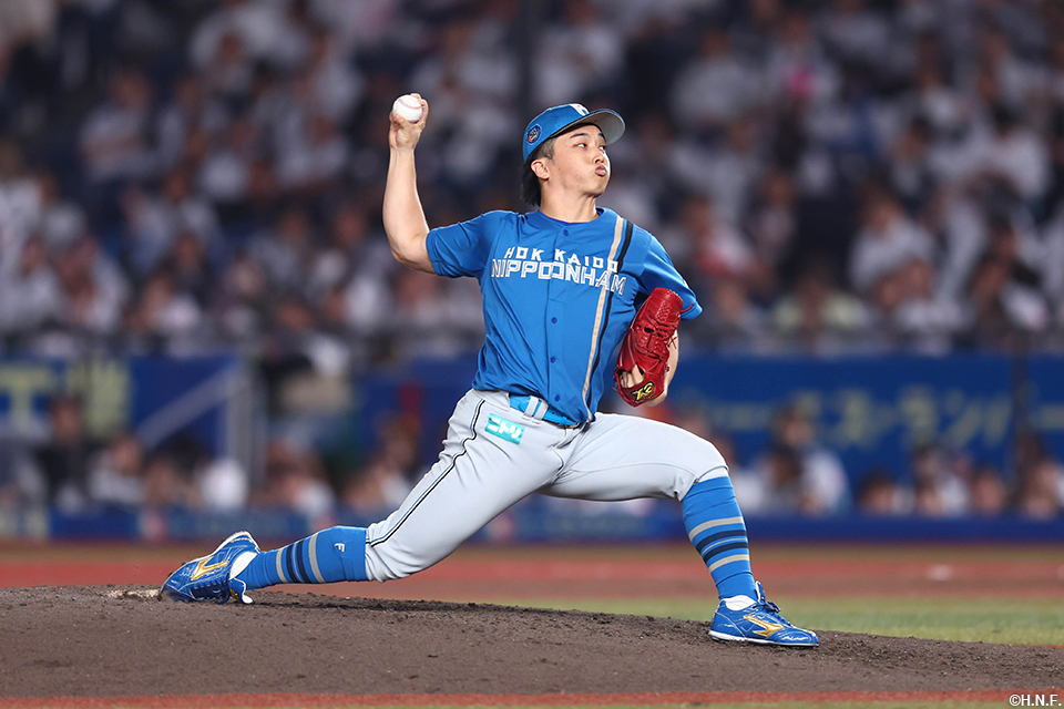 8回、四番手の山本拓投手