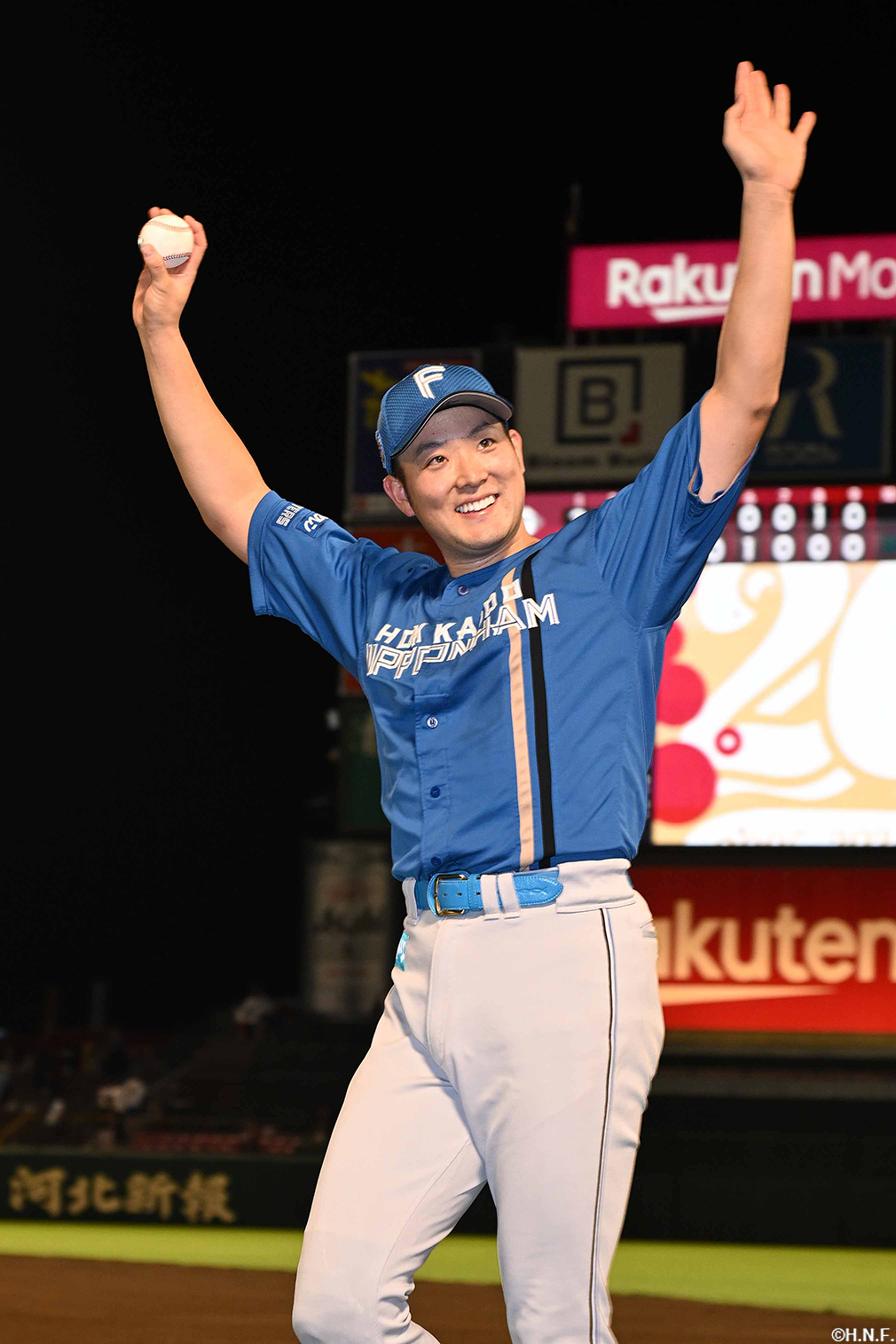 ヒーローの齋藤友投手02