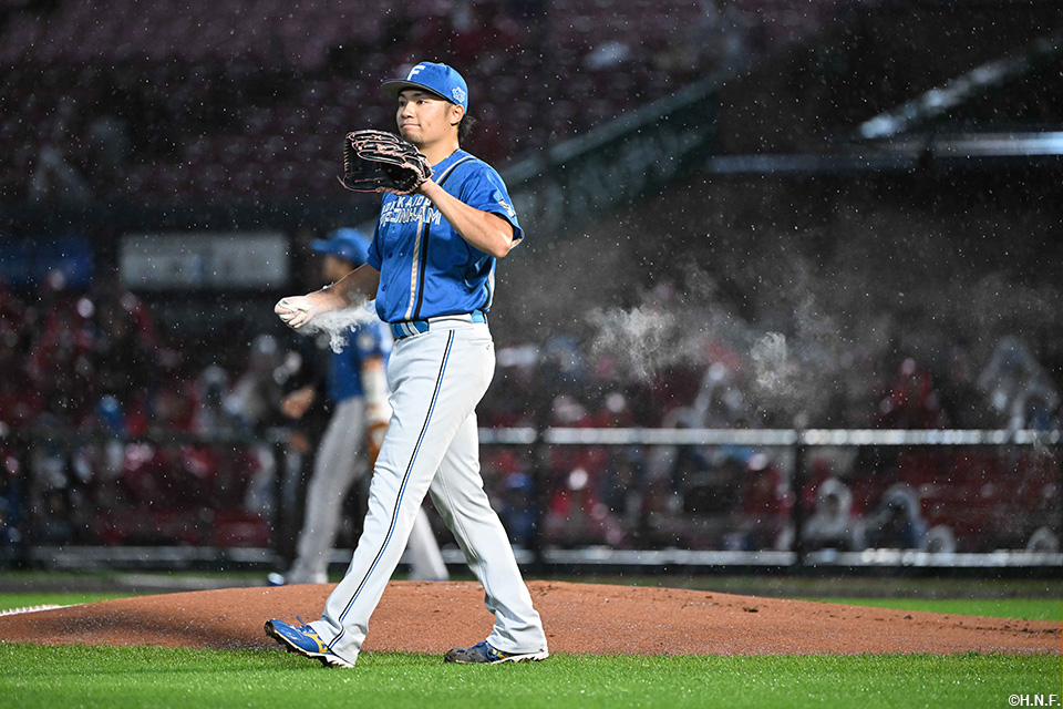 先発の伊藤投手02