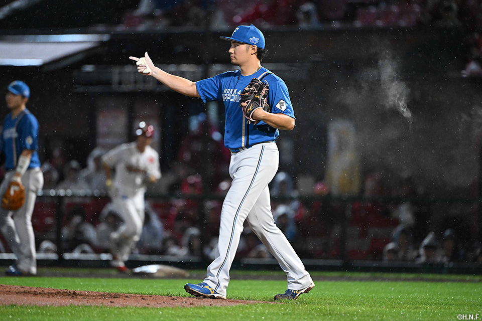 先発の伊藤投手03