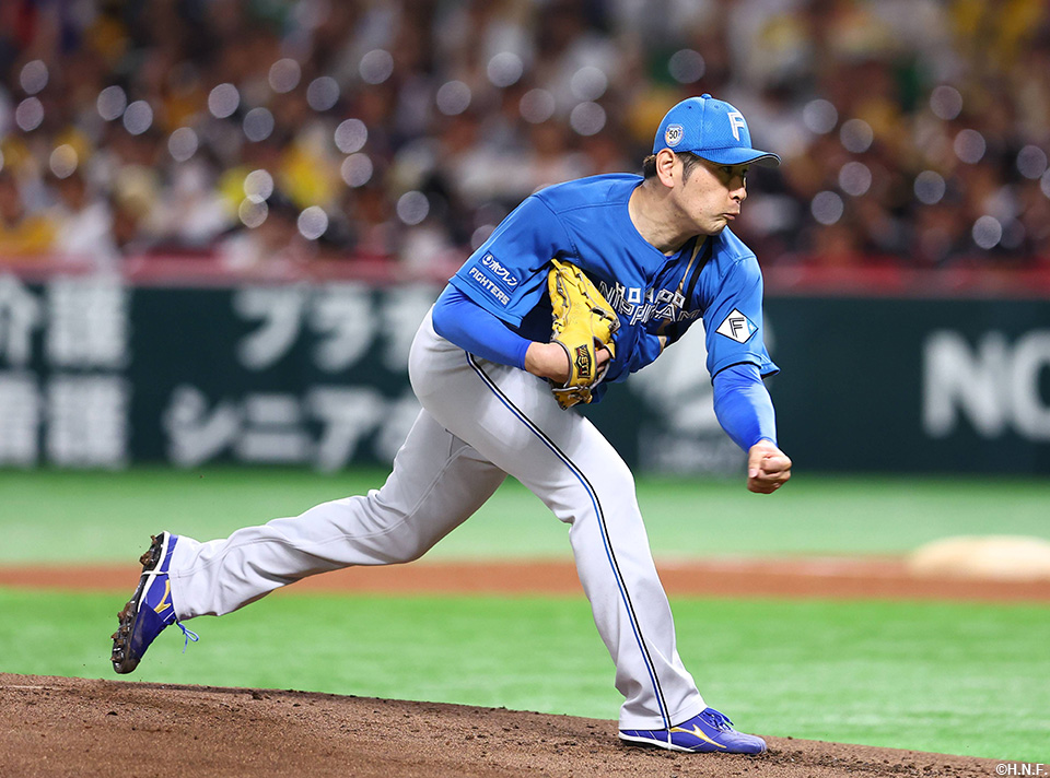 先発の加藤貴投手03