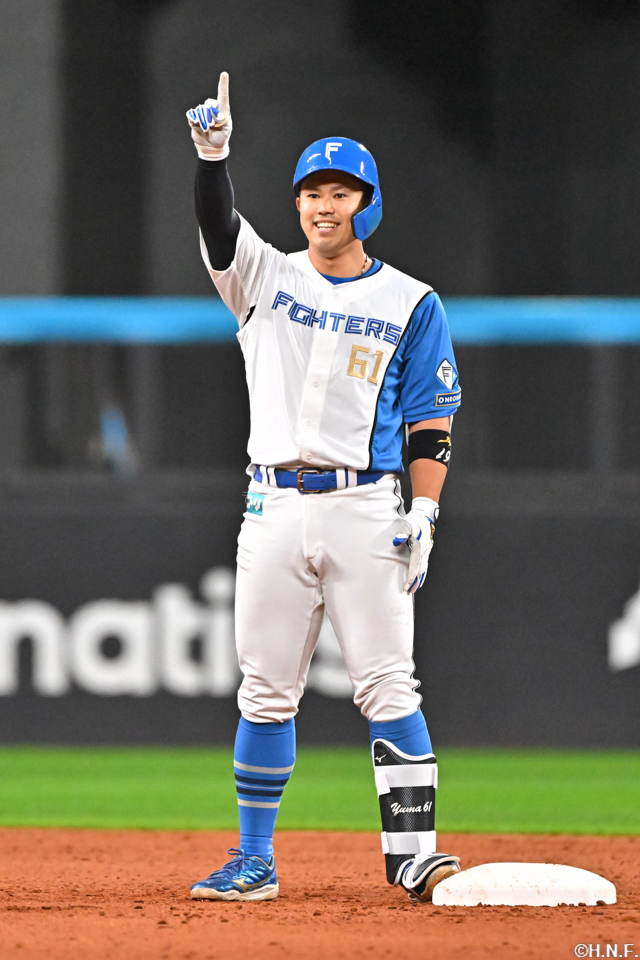 5回裏、レフトへ二塁打を放つ今川選手03