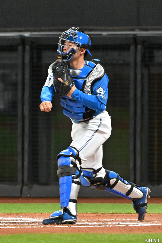 6回表、途中出場の梅林選手