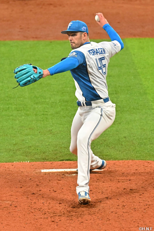 先発のバーヘイゲン投手04