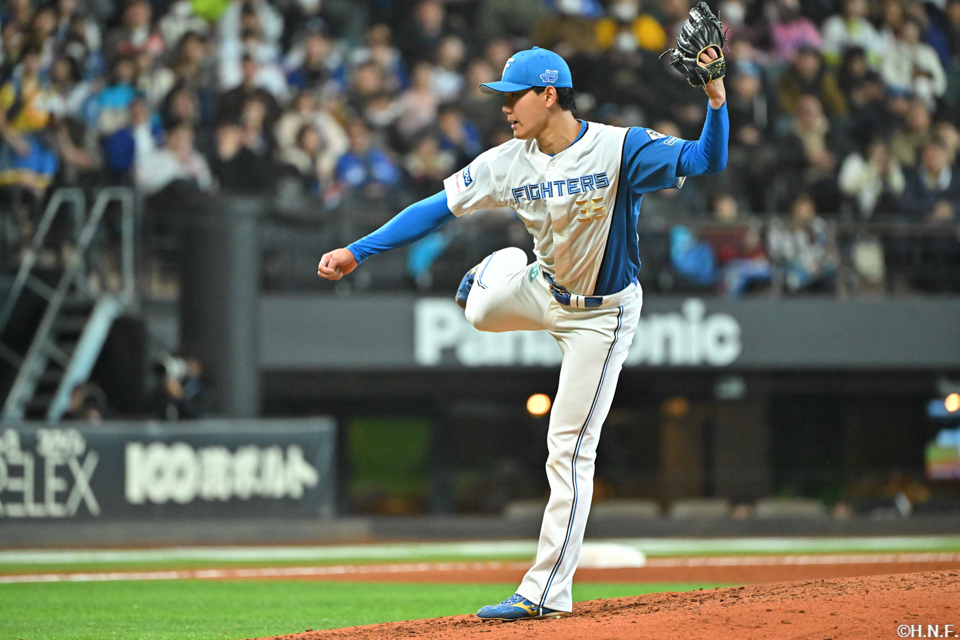 7回、四番手の浅利投手03