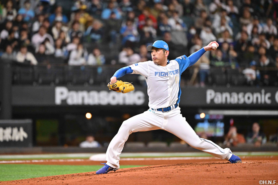 先発の加藤貴投手01