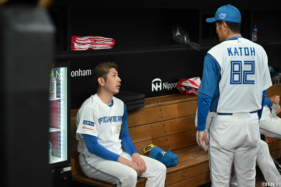 先発の加藤貴投手09