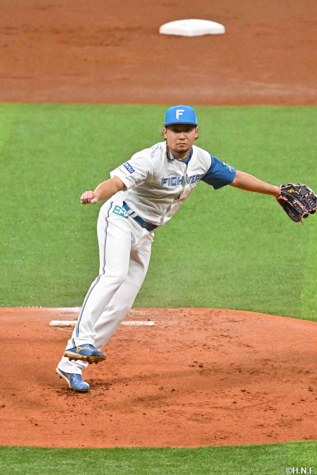 先発の伊藤投手02