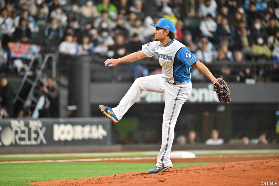 先発の伊藤投手05