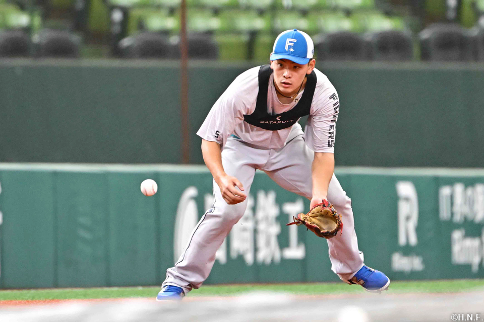 先発の加藤貴投手09