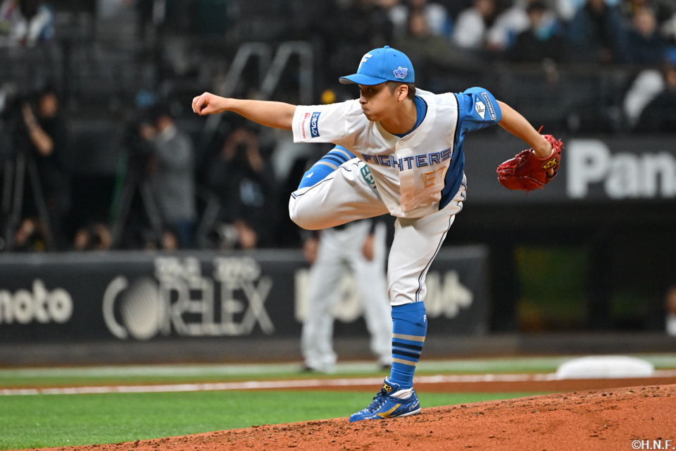 6回、二番手の山本拓投手02