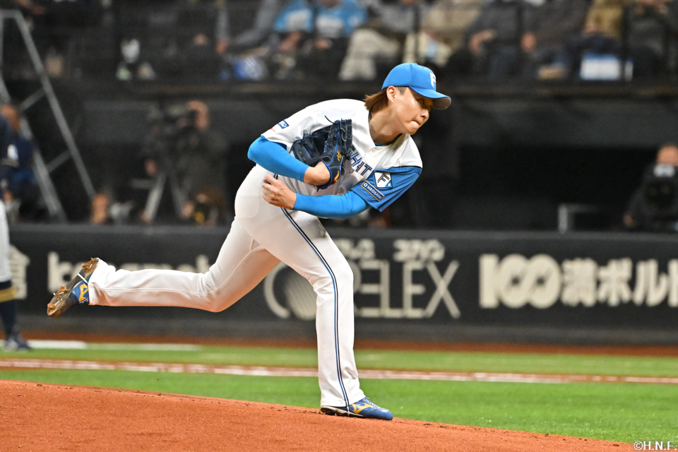 先発の山﨑福投手01