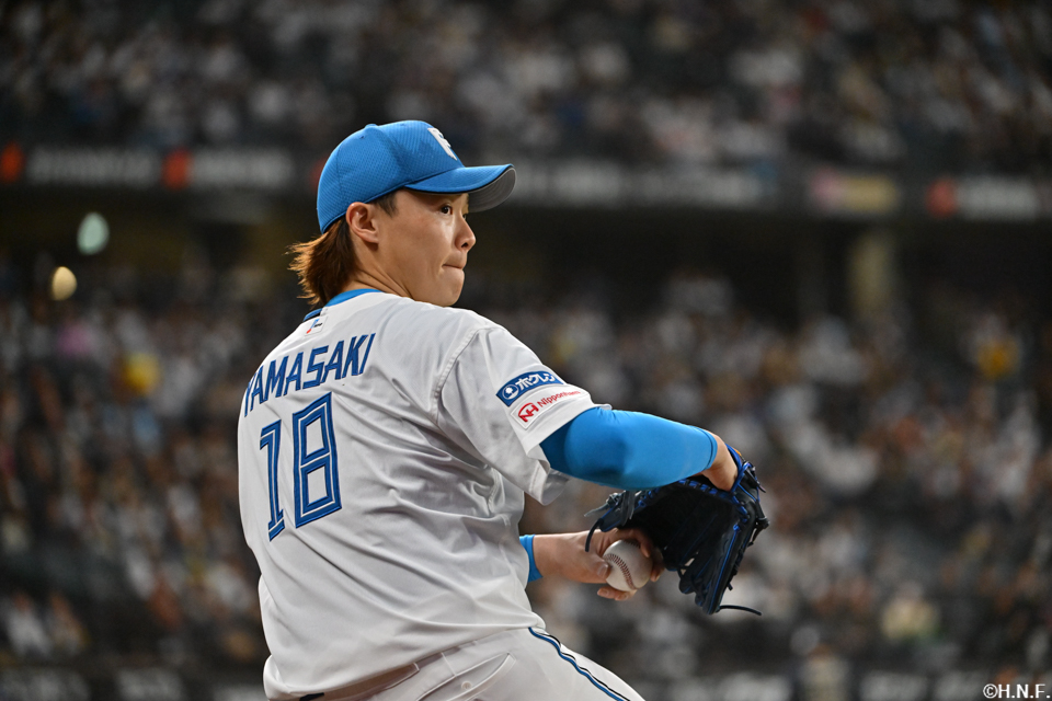 先発の山﨑福投手10