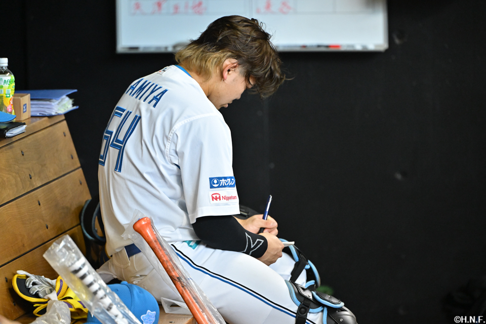 試合前の田宮選手01