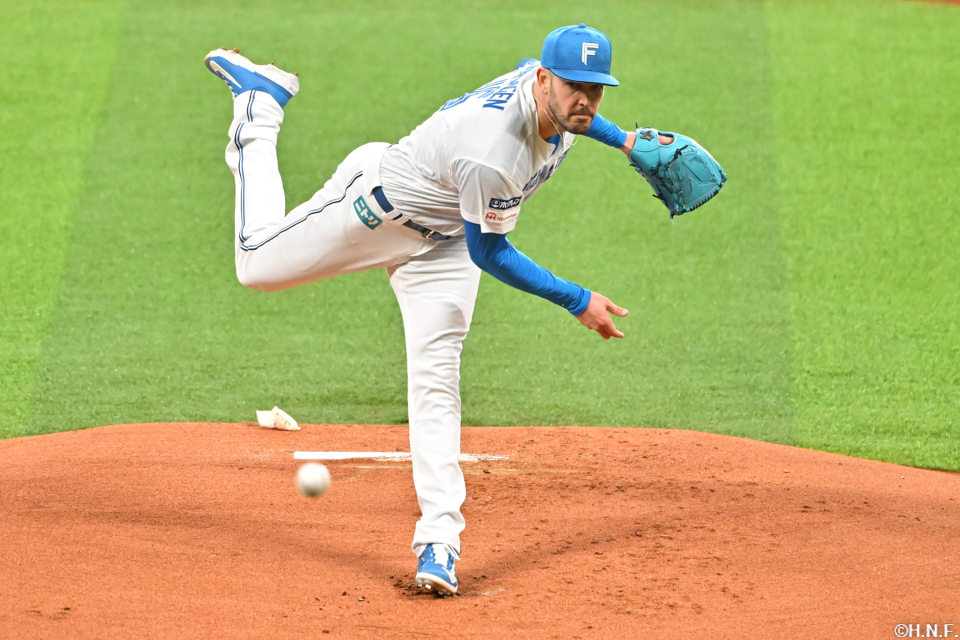 先発のバーヘイゲン01