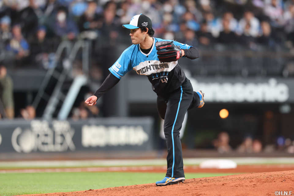 4回、二番手の福谷投手