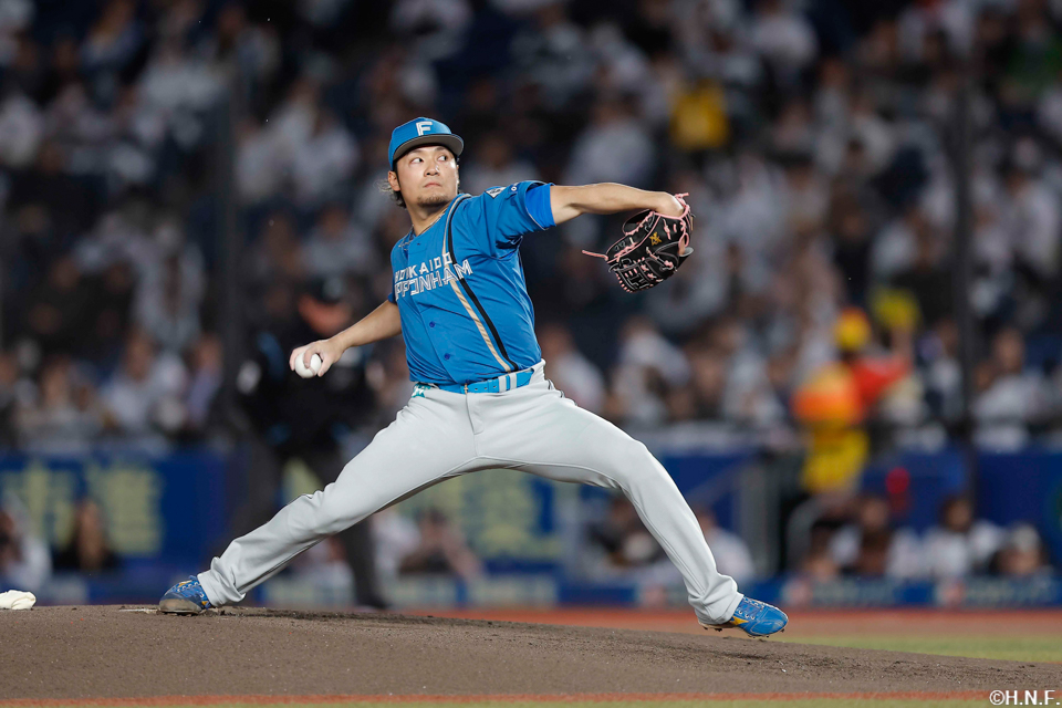 先発の伊藤投手01