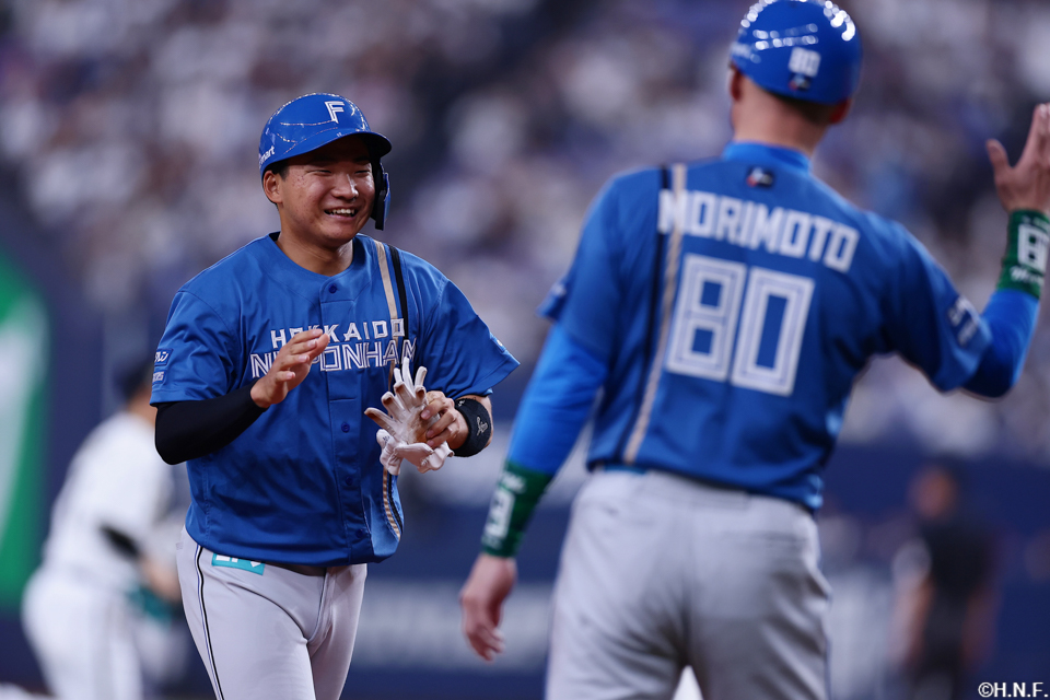 2回表、プロ初ヒットを放った山縣選手03