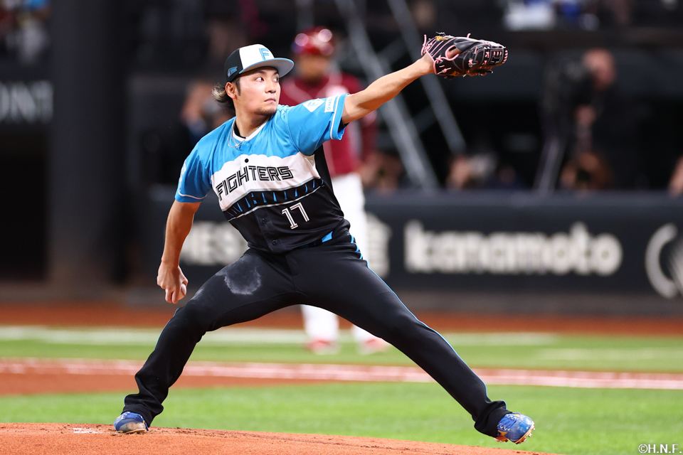 先発の伊藤投手01