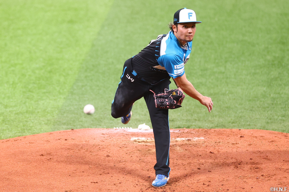 先発の伊藤投手02