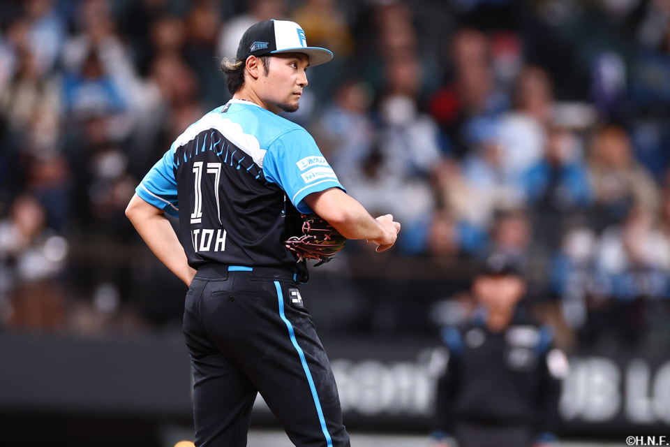 先発の伊藤投手04