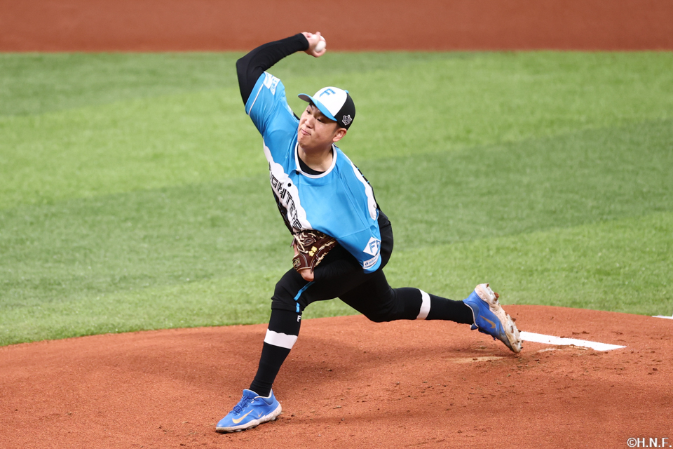 先発の古林投手10