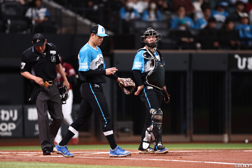 先発の古林投手14