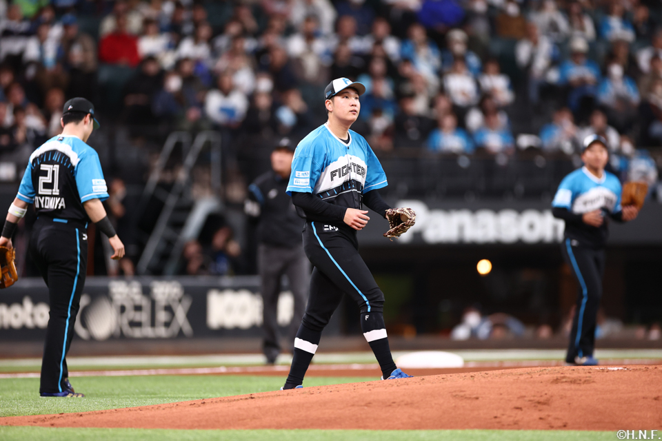 先発の古林投手15