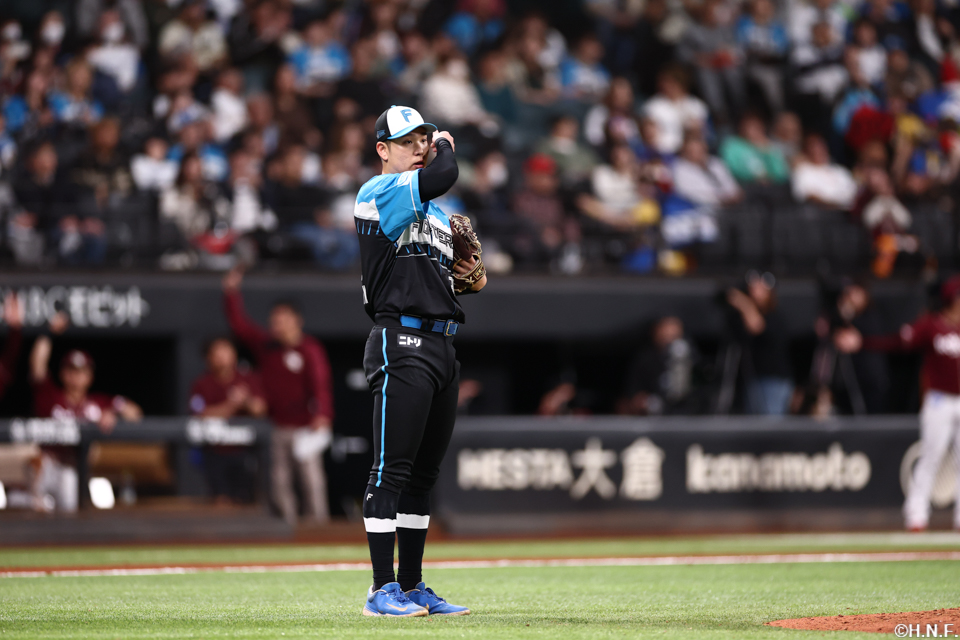 先発の古林投手25