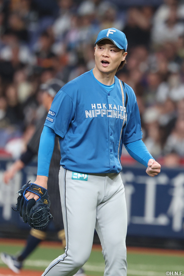 3回裏を抑えた山﨑福投手