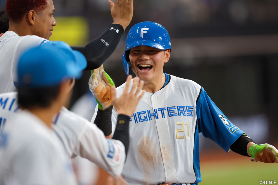 2回裏、生還した清宮選手