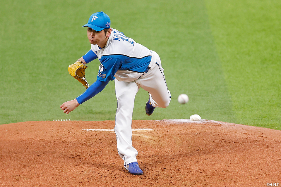 先発の加藤貴投手02