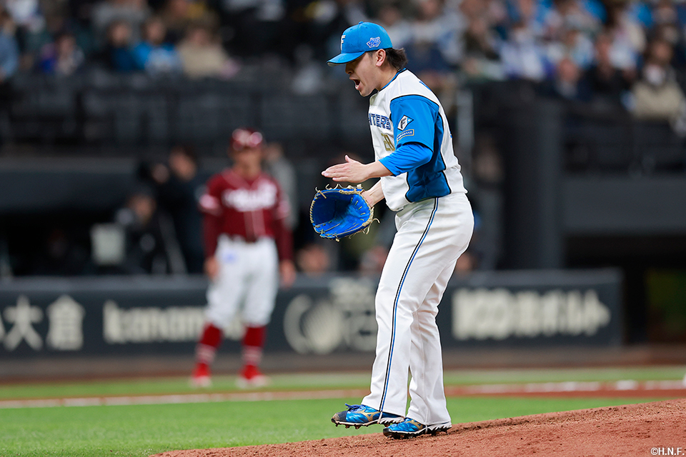 8回、六番手の河野投手