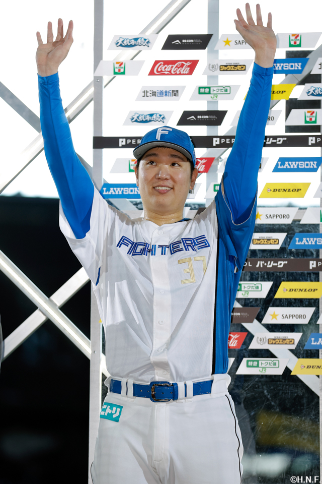 完封勝利の古林投手