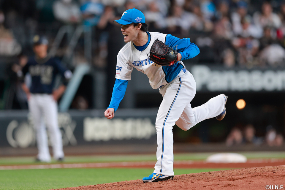 9回、二番手の福谷投手