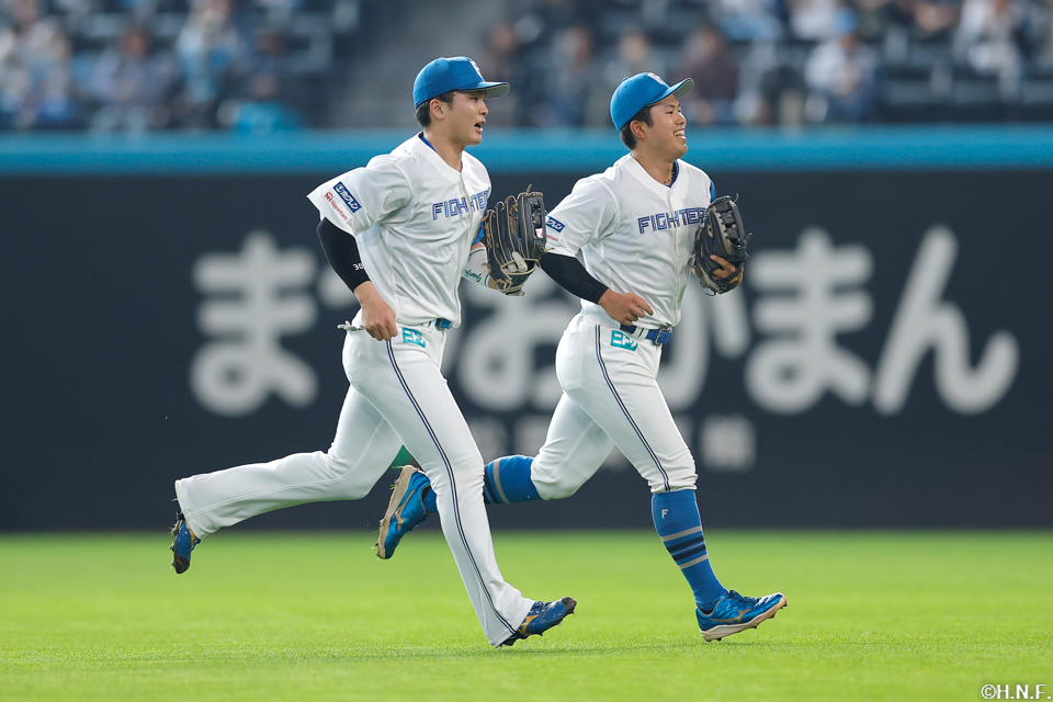 4回表、郡司選手と今川選手