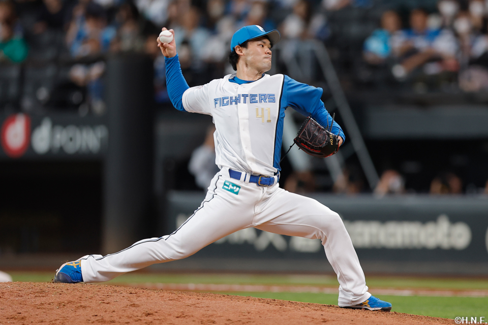 8回、五番手の福谷投手