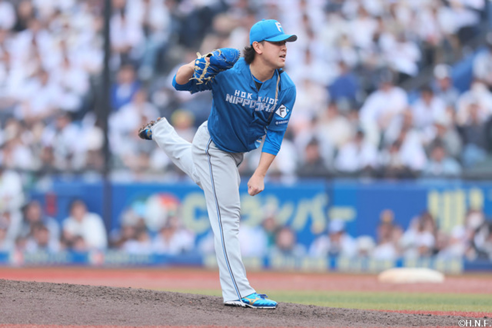 10回、四番手の河野投手