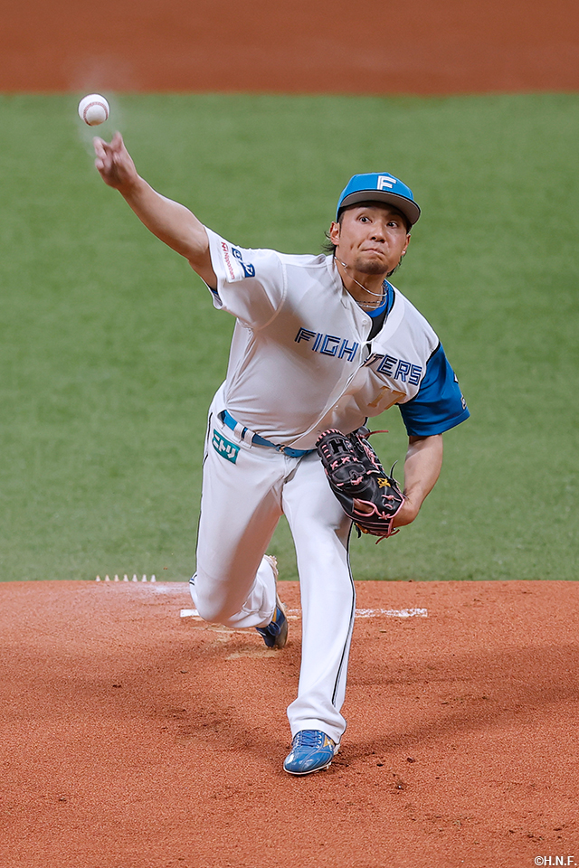 先発の伊藤投手01